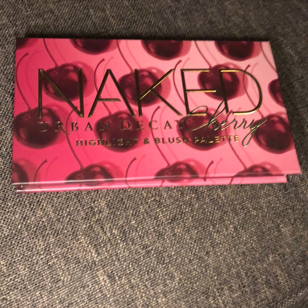Urban decay cherry highlight palette